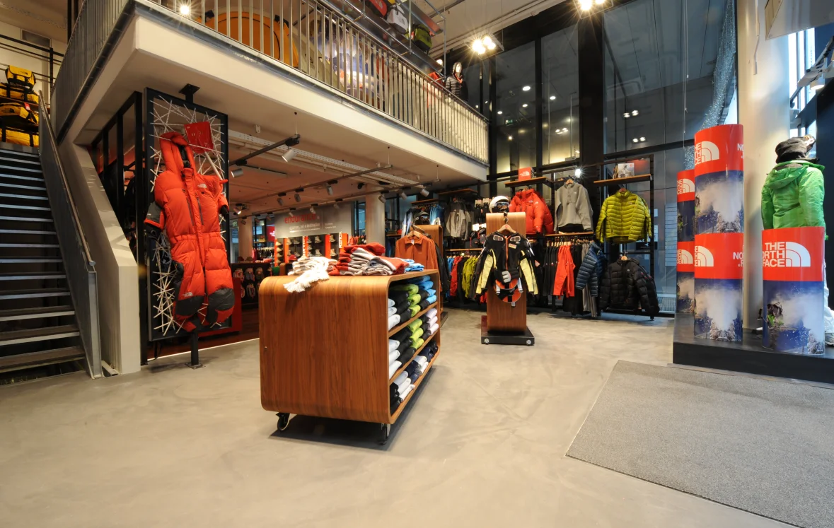 doppo Ambiente Boden bei The North Face Innsbruck