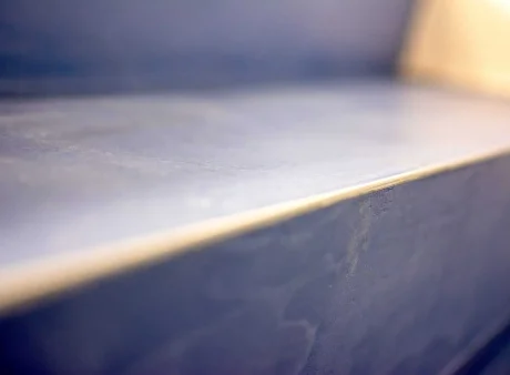 Welche Farbe nutze ich beim fugenlosen Boden?