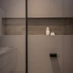 Which material for your seamless bathroom?